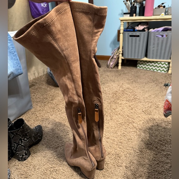 Over the Knee Thigh High Suede Boots - Picture 7 of 7